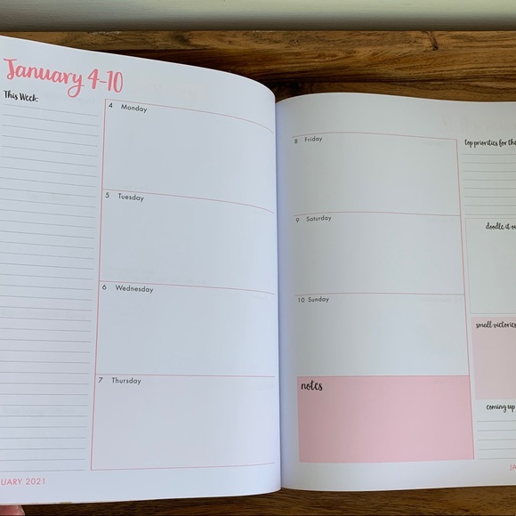 Planner 2021 Busy Bee Notebook π - Picture 9 of 14